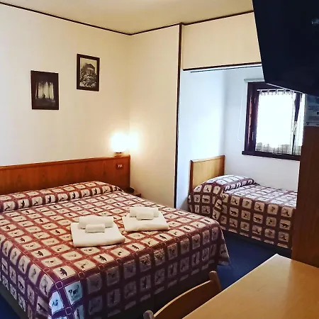 Hotel Marguareis-2